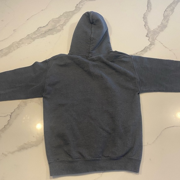 Gray New York sweater - Picture 2 of 4